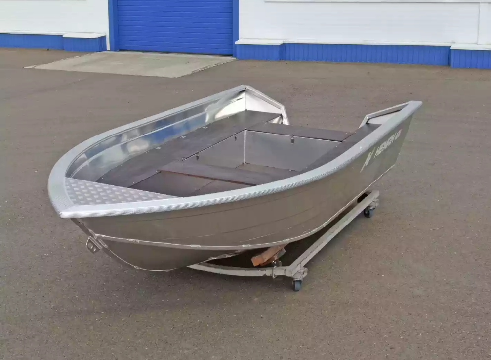 Алюминиевая лодка  Неман-420 в Раменском