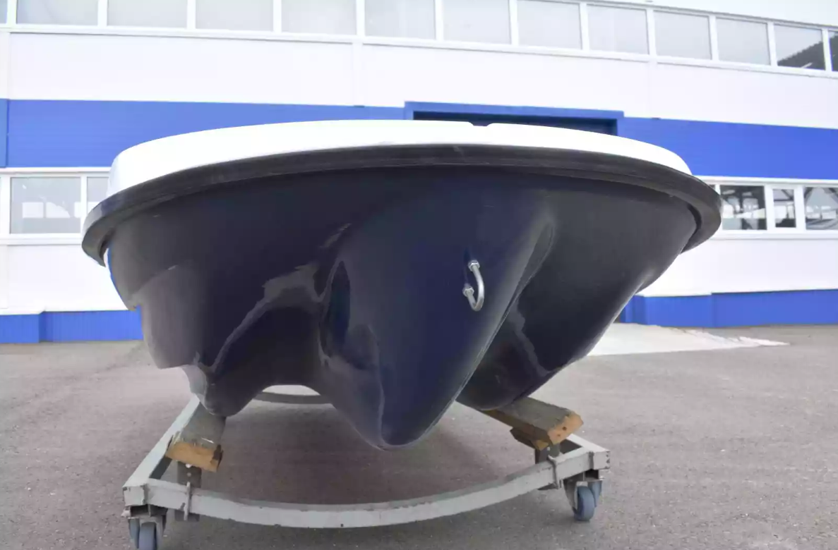 Стеклопластиковая лодка Пингвин New (тримаран) в Раменском