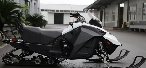 Снегоход ULAR 220 в Раменском