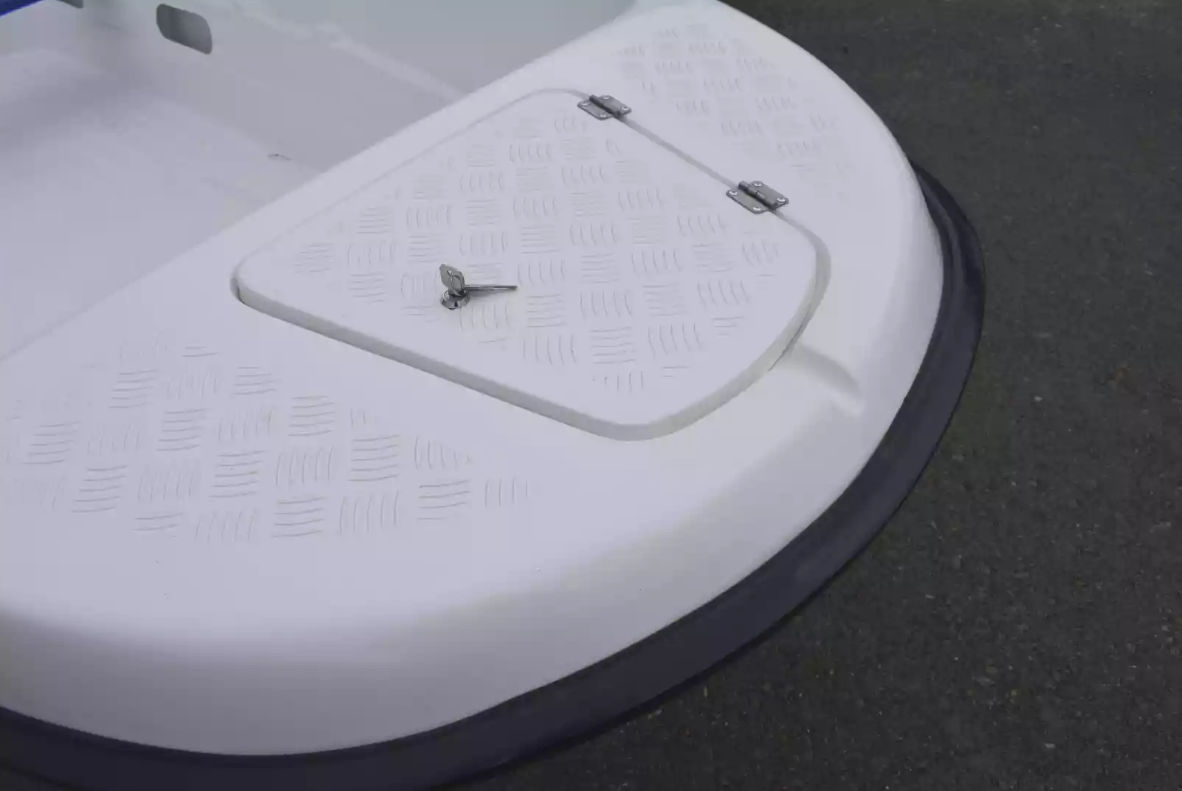 Стеклопластиковая лодка Пингвин New (тримаран) в Раменском