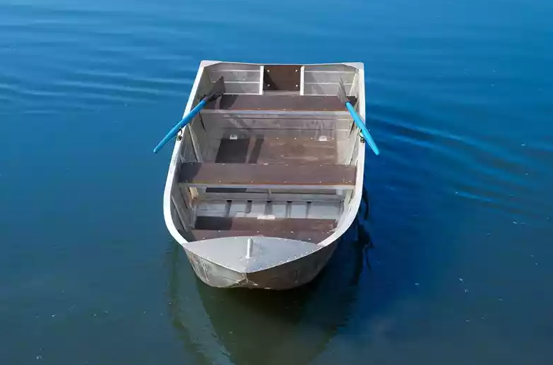 Алюминиевая лодка Вятка-Профи 32 в Раменском