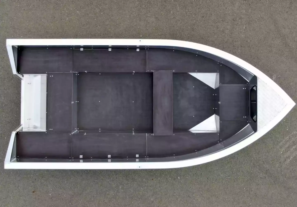 Алюминиевая лодка  Неман-420 в Раменском