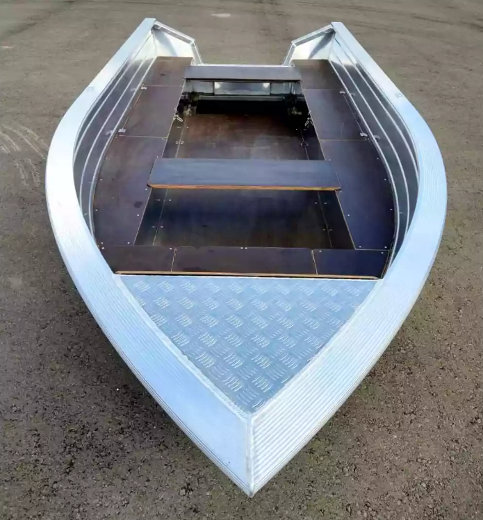 Алюминиевая лодка Неман-400 в Раменском