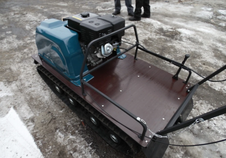 Мотобуксировщик AhtaR LR13 с реверс-вариатором Буран (задний ход) в Раменском