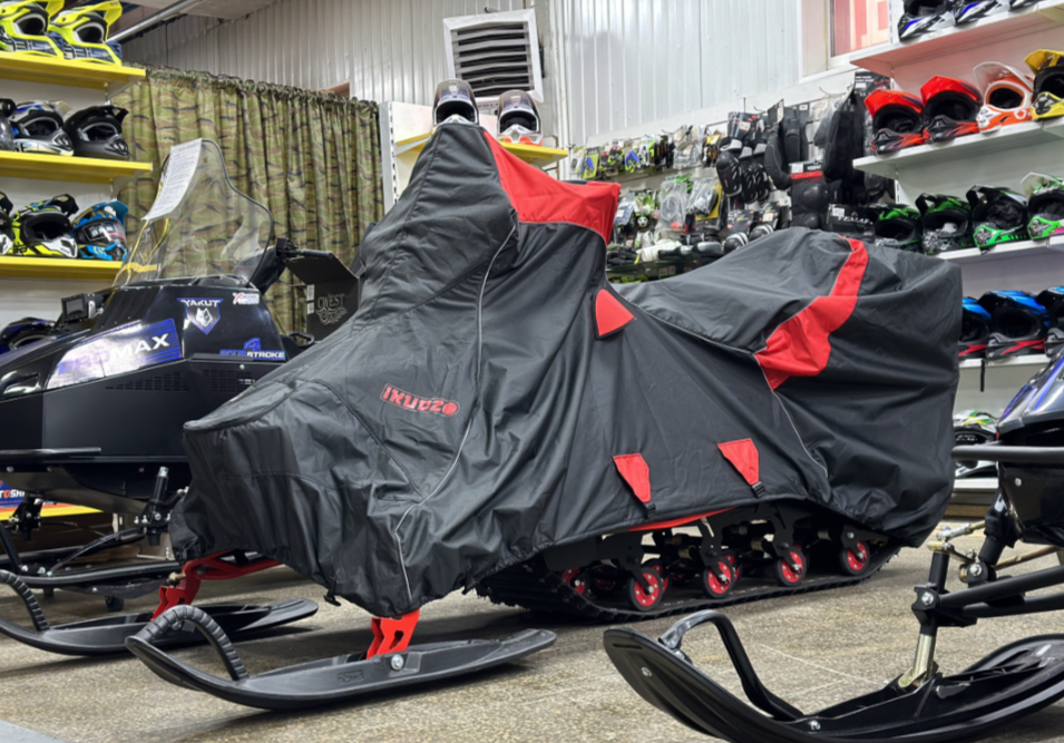 Чехол транспорт. снегохода IKUDZO HUNTER черно-красный Оксфорд ПРЕМИУМ качества с лого IKUDZO в Раменском