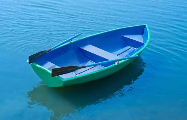 Стеклопластиковая лодка Дельфин в Раменском