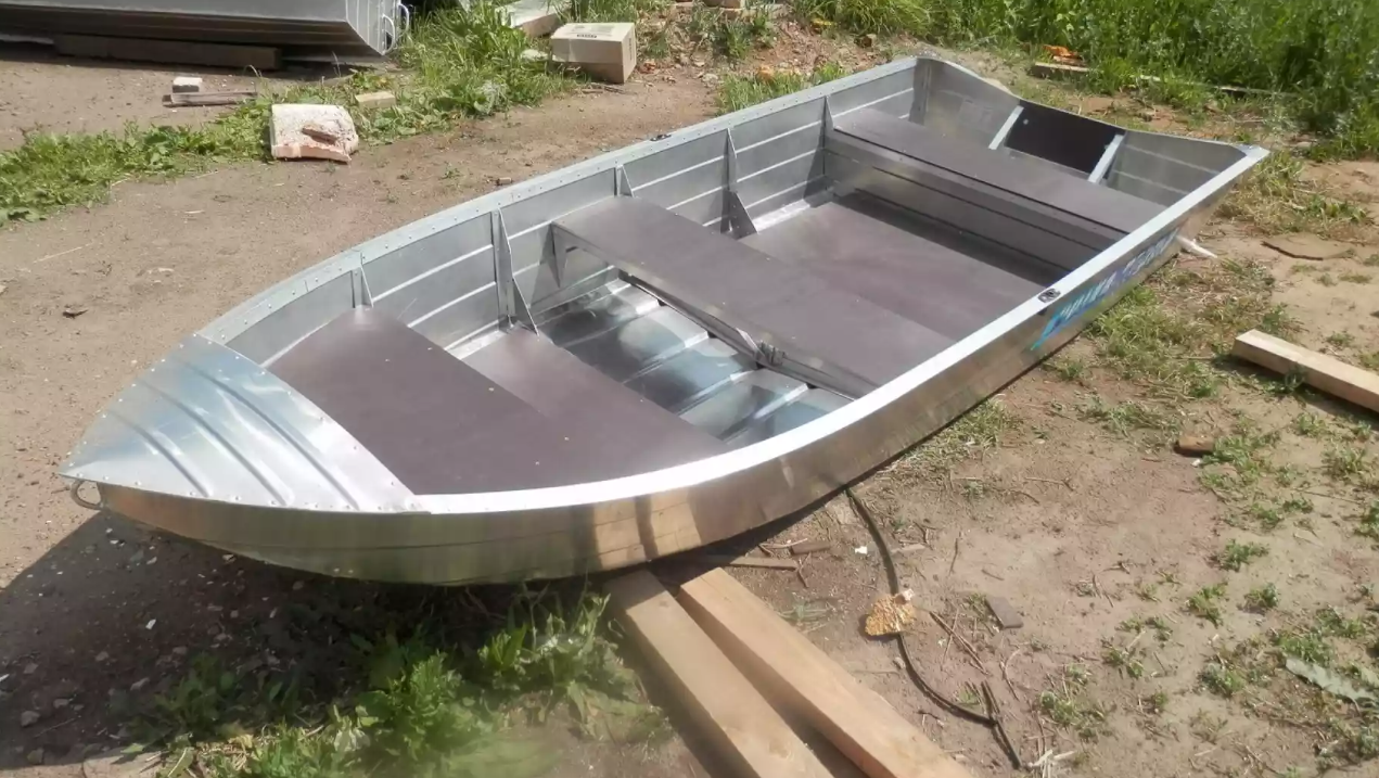 Алюминиевая лодка Вятка-Профи 32 в Раменском