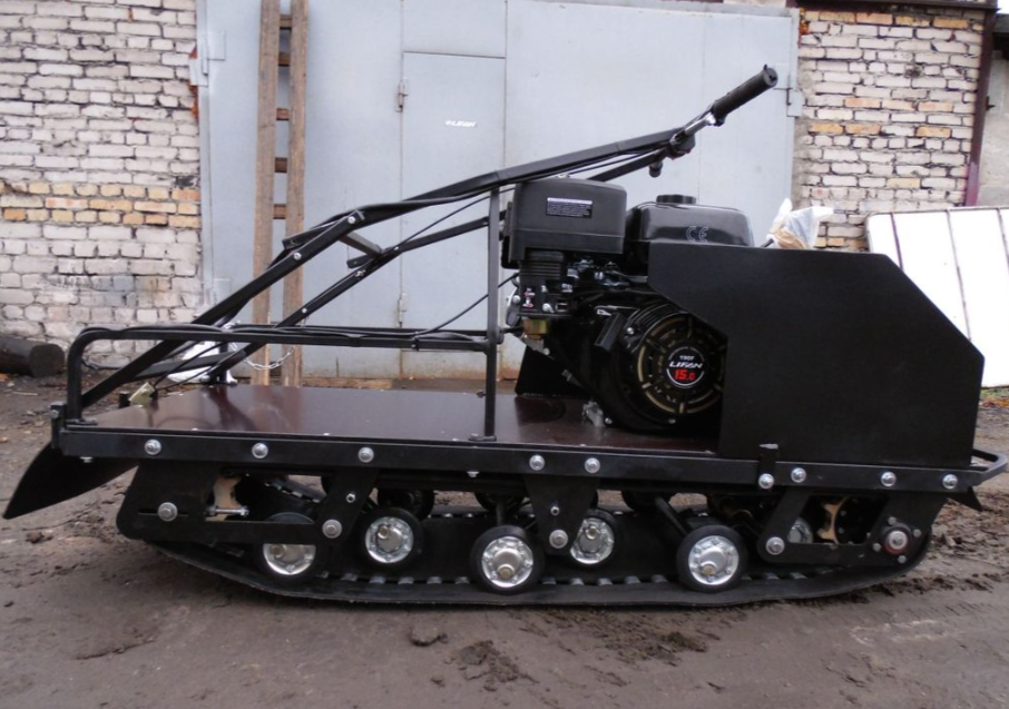 Мотобуксировщик AhtaR Зима 9 л/с с вариатором в Раменском