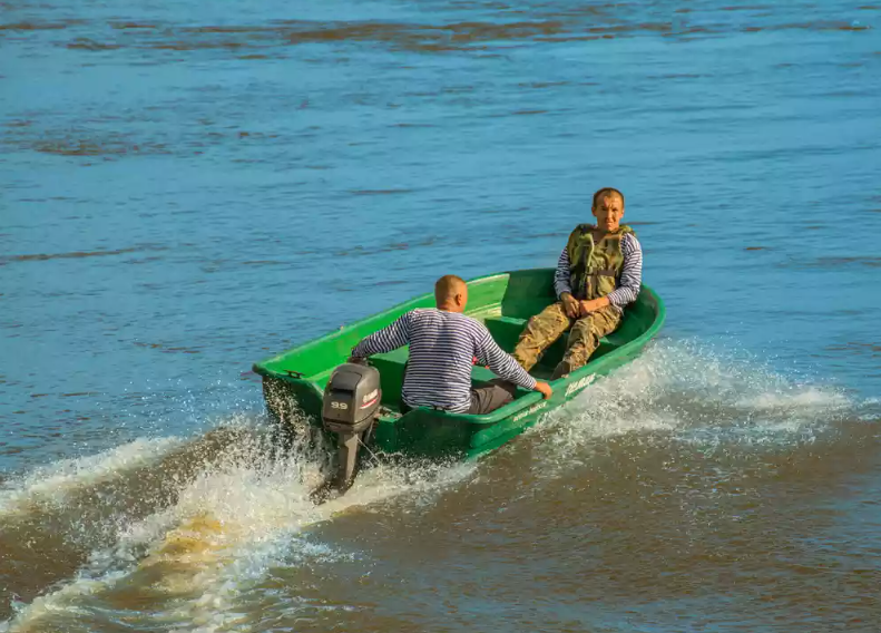 Стеклопластиковая лодка Neman-340 (тримаран) в Раменском