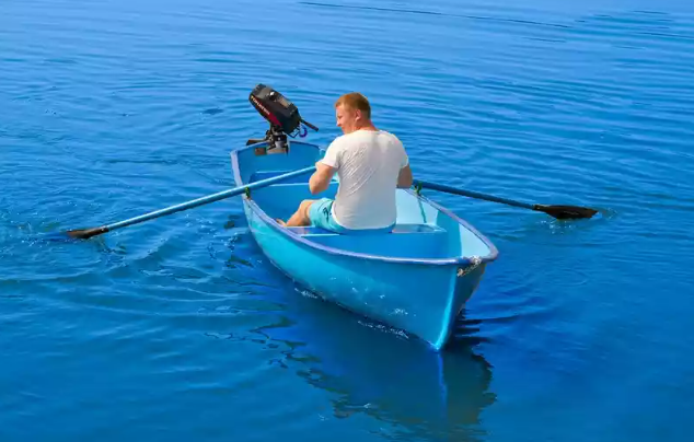 Стеклопластиковая лодка Омуль в Раменском