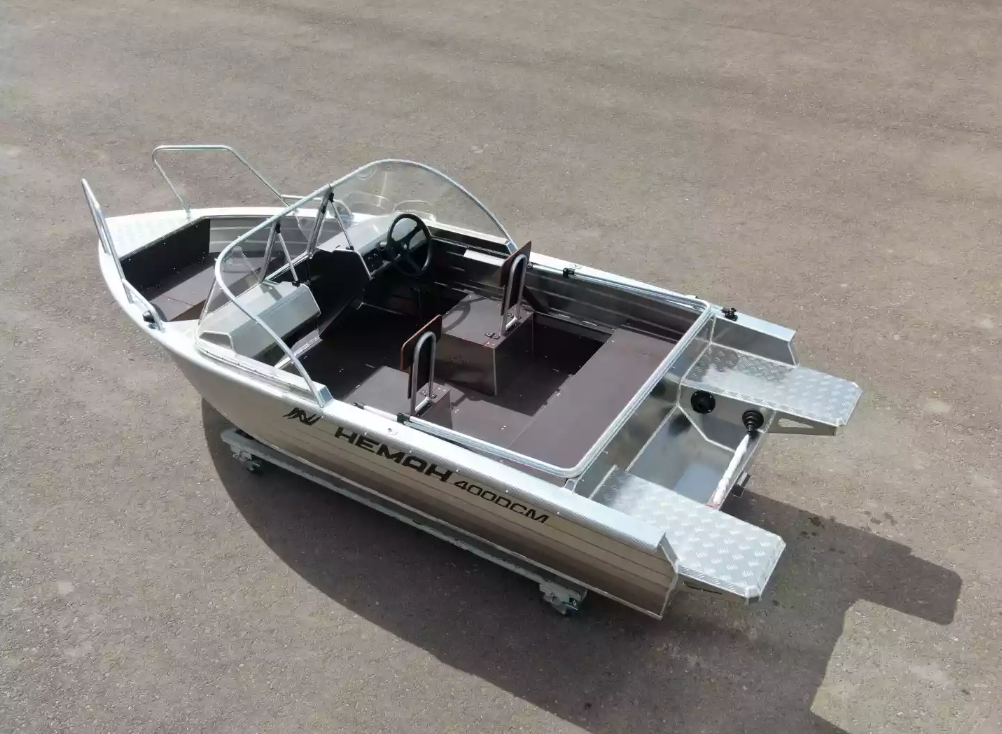 Алюминиевая лодка  Неман-400 DCM NEW в Раменском