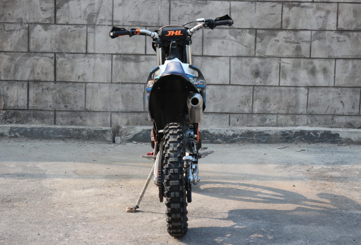 Мотоцикл JHLMOTO JHL Z3 CB250 (172FMM-3A) в Раменском