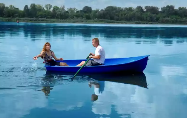 Стеклопластиковая лодка Дельфин в Раменском