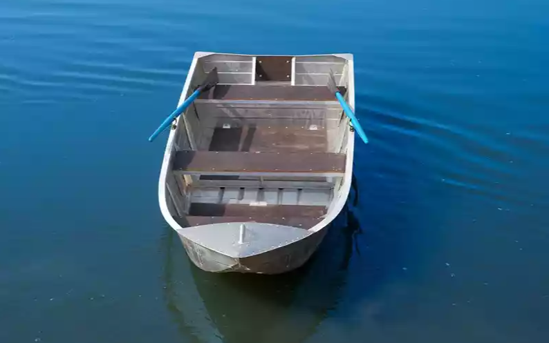 Алюминиевая лодка Вятка-Профи 37 в Раменском