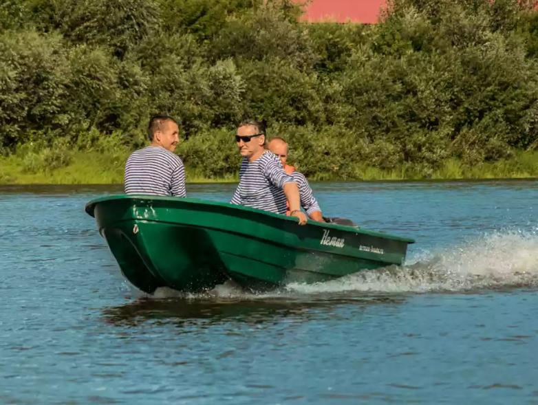 Стеклопластиковая лодка Neman-340 (тримаран) в Раменском