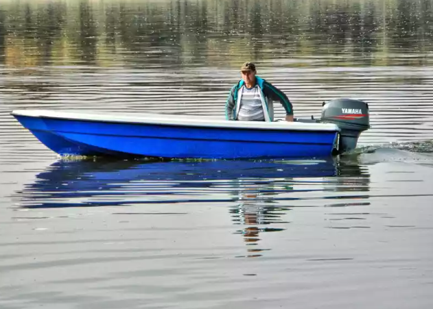 Стеклопластиковая лодка Wyatboat 430 тримаран в Раменском