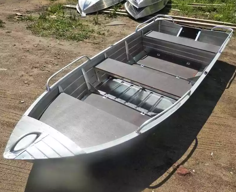 Алюминиевая лодка Вятка-Профи 37 в Раменском