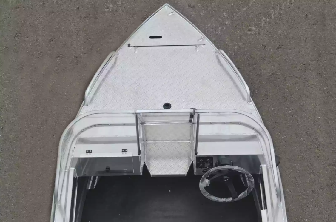 Алюминиевая лодка  Neman-400 PRO в Раменском