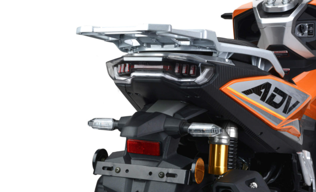 Скутер MOTOLAND (МОТОЛЕНД) T-MAX 150 в Раменском