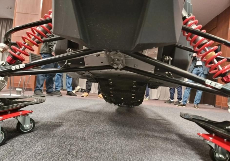 Снегоход AODES Siberiacross 1000 SWT 600mm LCD 6.8 в Раменском