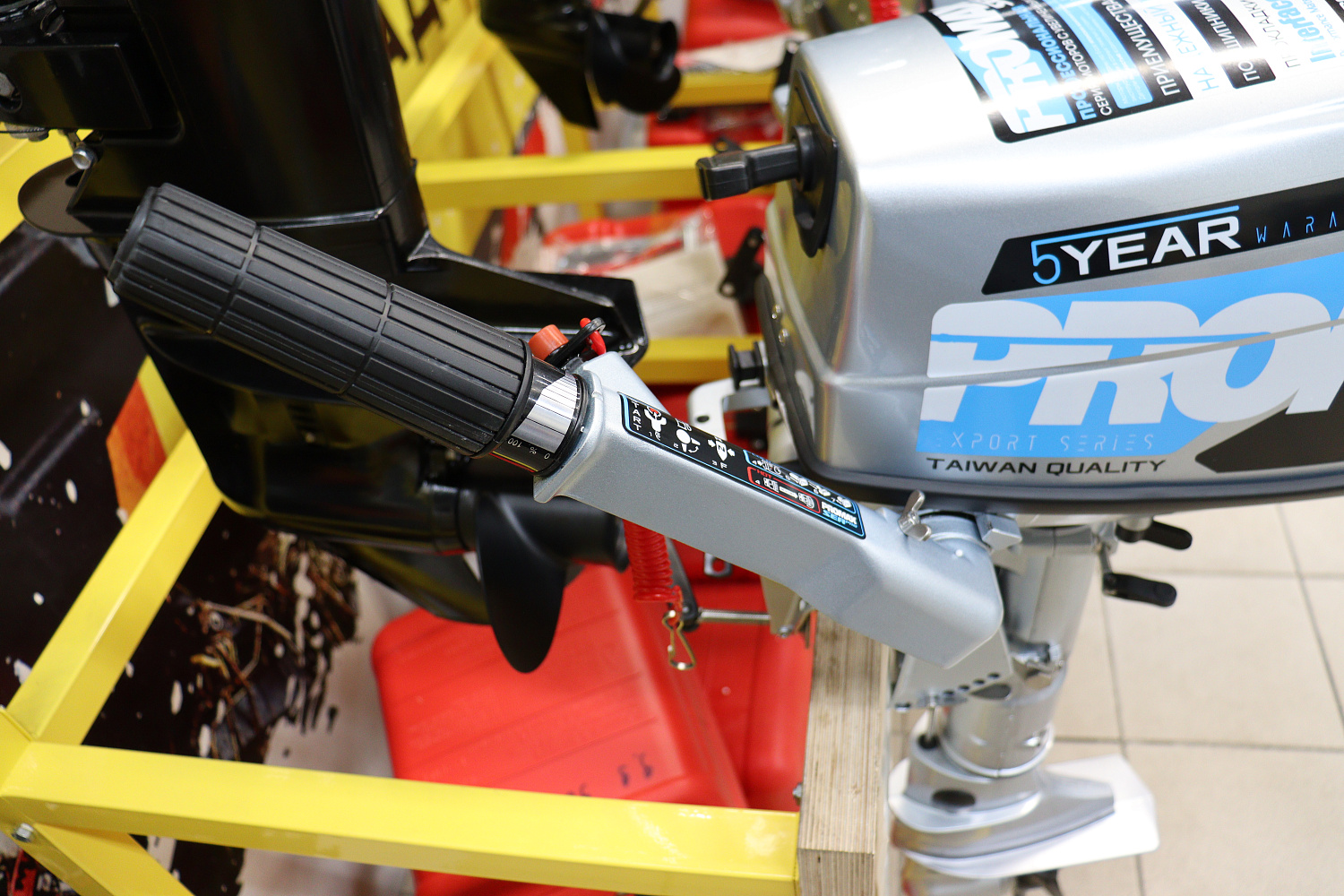 Лодочный мотор PROMAX SP5FHS (внешний бак 12 л) в Раменском