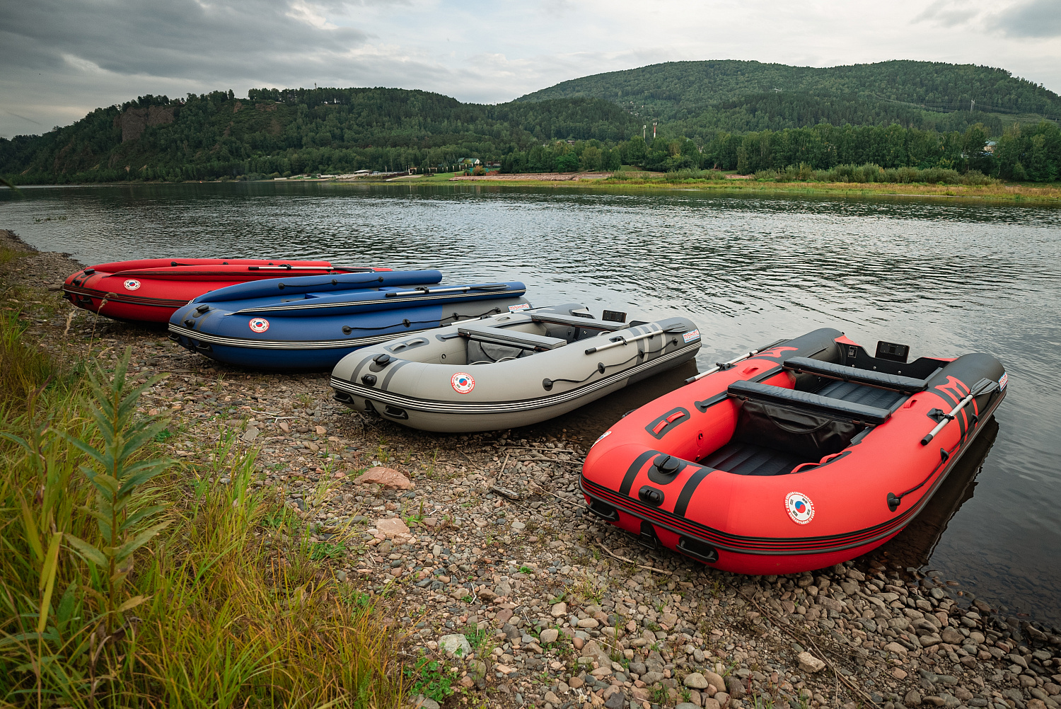 Лодка MISHIMO RIVER FJET PRO 430  под водомет в Раменском