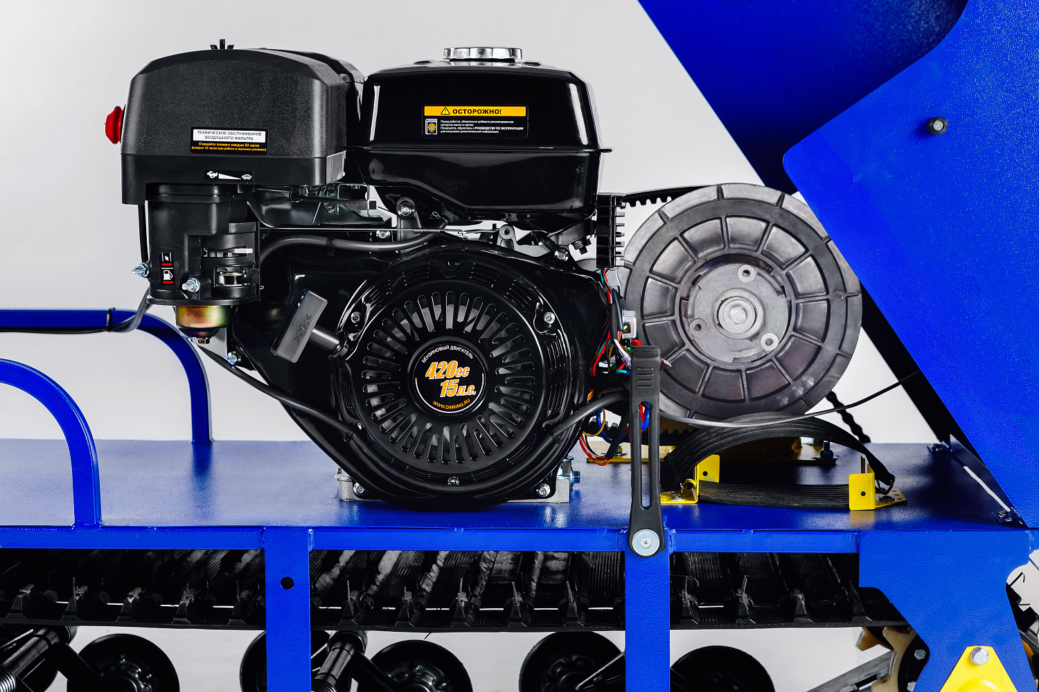 Мотобуксировщик SNOW DOG 17 с эл. запуском (DINKING) в Раменском