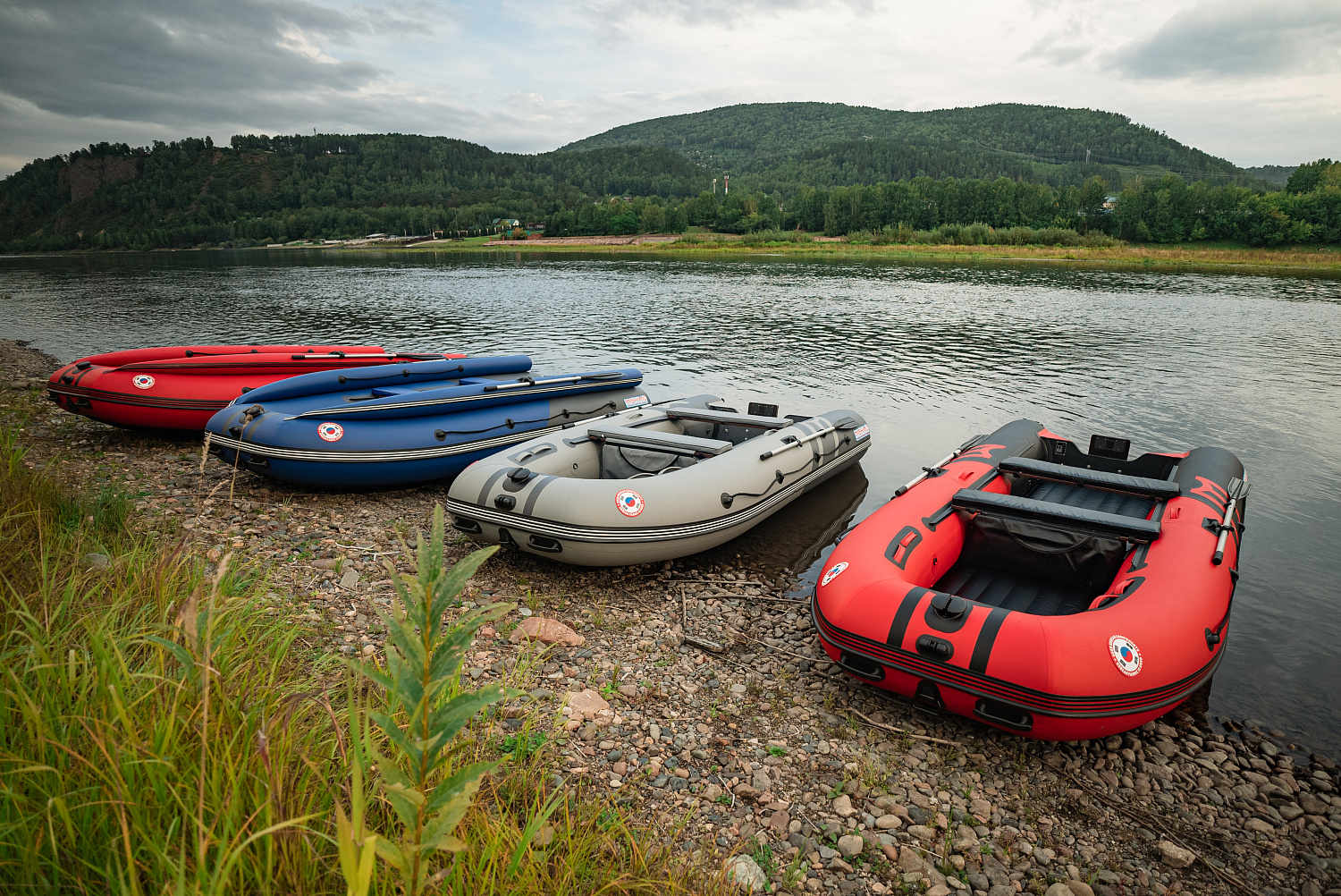 Лодка MISHIMO RIVER FJET PRO 430  под водомет в Раменском