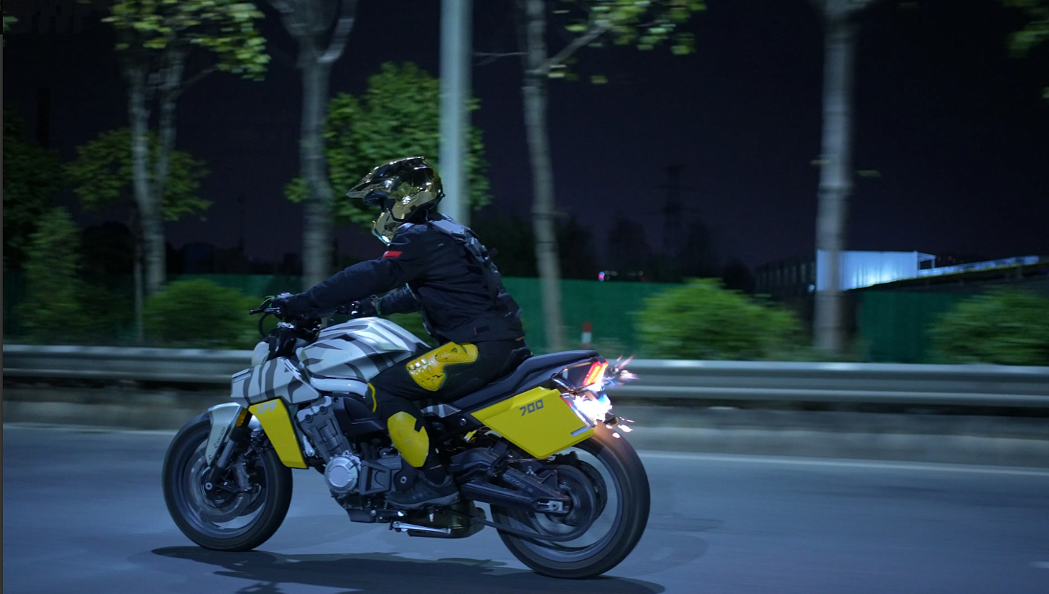 Мотоцикл Benda LFS 700 в Раменском